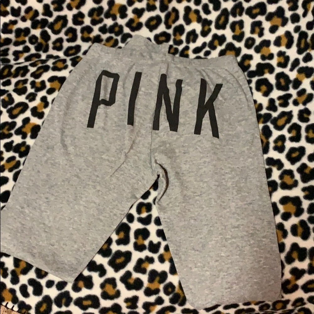 PINK Leggings
